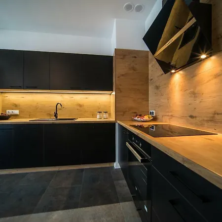 Apartman Visit Jana Z Kolna 12 *